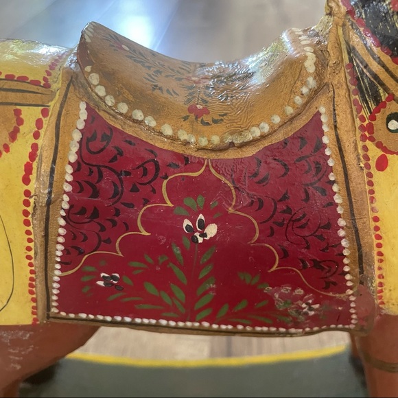 VINTAGE solid wood rocking horse decorative piece hand painted - Picture 6 of 13